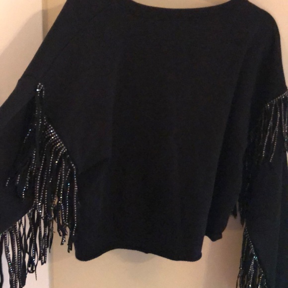 Forever 21 fringe cropped sweatshirt - Picture 3 of 3